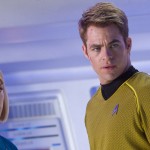Star Trek Into Darkness Preview - Kirk (Chris Pine) und Alice Eve (Carol Marcus)